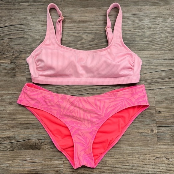 Xhilaration Ribbed Bralette Ruched Cheeky Bikini - Picture 4 of 8